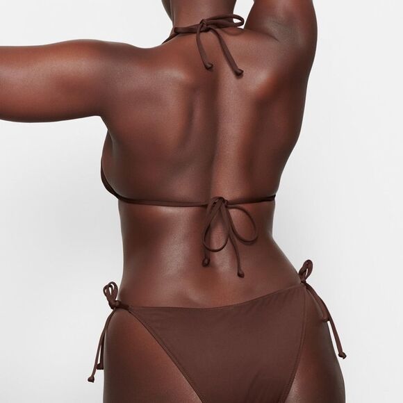 SKIMS Recycled Triangle Swim Top Cocoa Large NWT in packaging - Picture 4 of 7